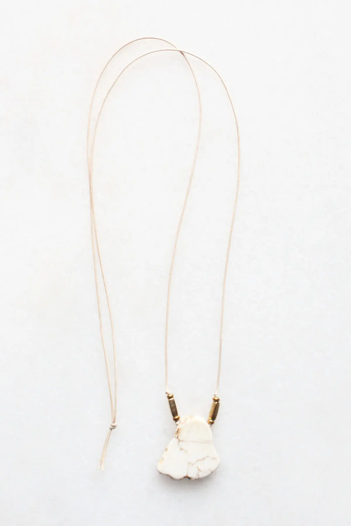 Magnesite and Cotton Necklace